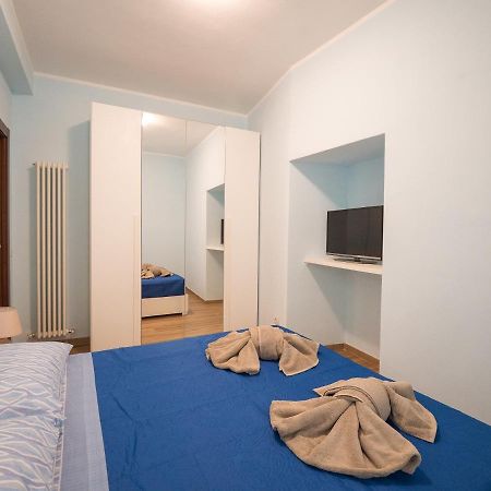 Camelia House Apartment Bellano Bagian luar foto